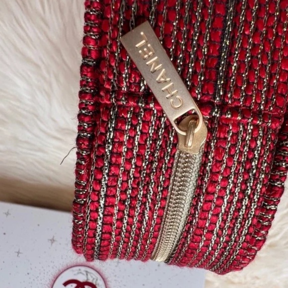 Brand NEW Chanel Holiday Sheer Genius Lipgloss set of 3 🥳💕 - Picture 6 of 8